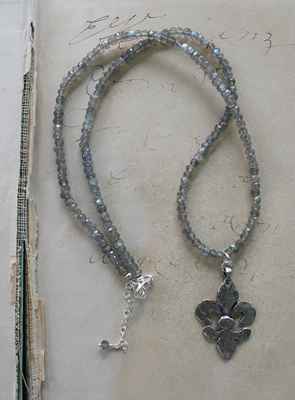 The Fleur de Lis Necklace Sterling Silver