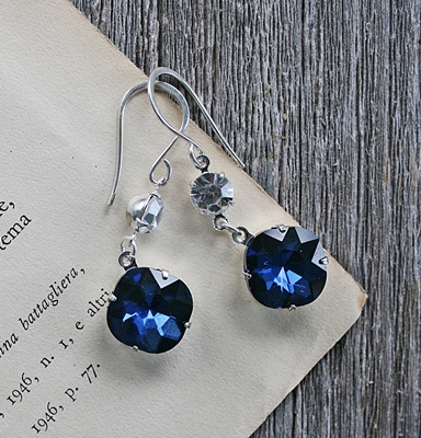 The Carrie Earrings