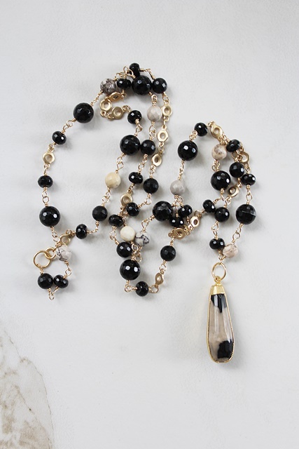 Black and White Lace Agate Pendant Necklace - The Laney Necklace