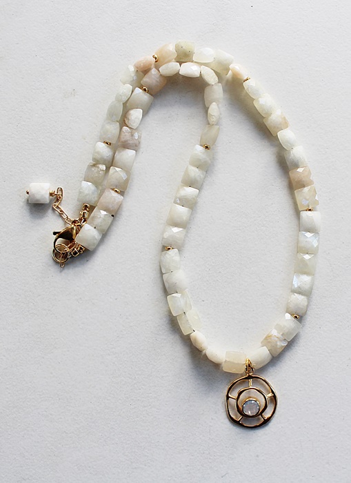 Moonstone Cushion Beads and Gold Pendant Necklace - The Luna Necklace