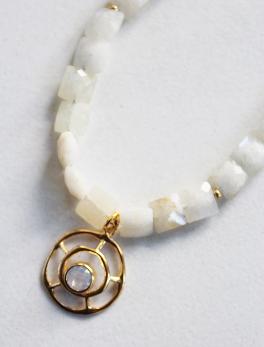 Moonstone Cushion Beads and Gold Pendant Necklace - The Luna Necklace