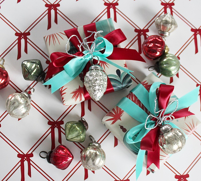 Custom Holiday/Christmas Wrap