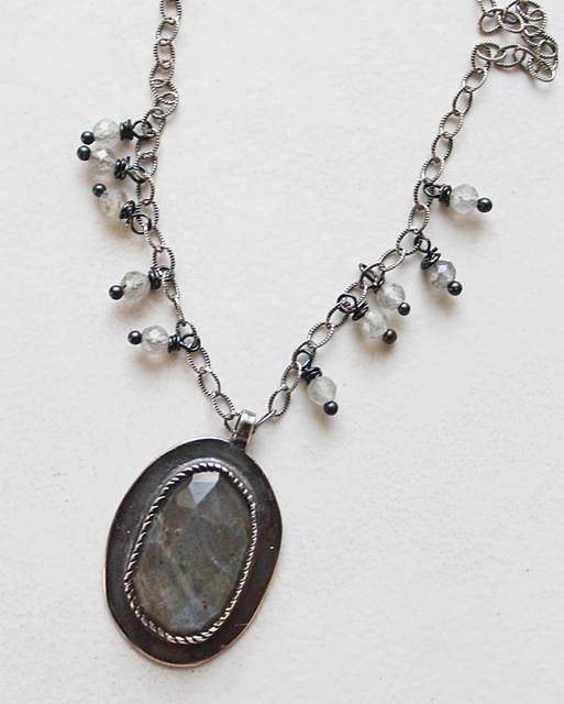 Labradorite Pendant Necklace - The Ashleigh Necklace