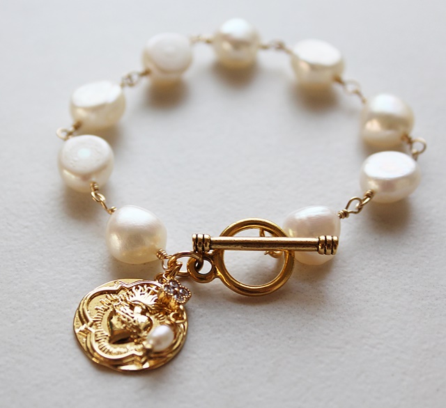 Sacred Heart Fresh Water Pearl Bracelet - Sacre Couer Bracelet
