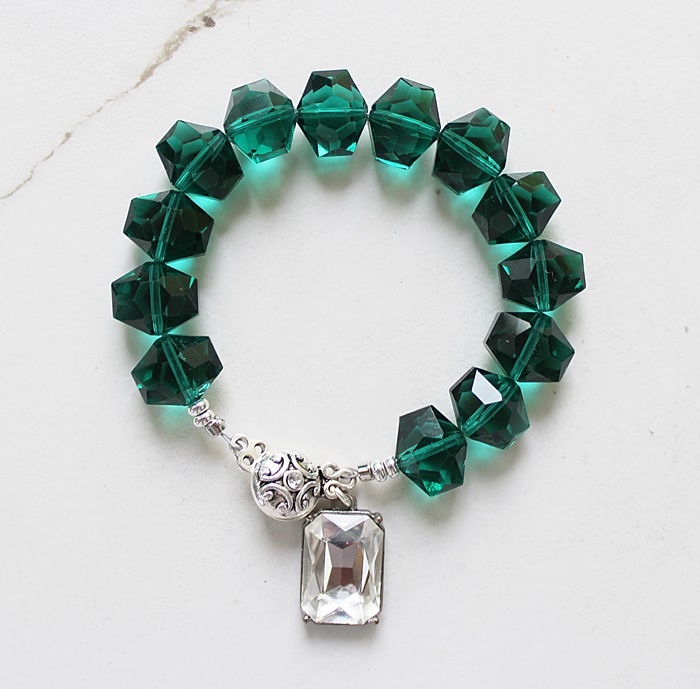 Vintage Glass Bracelet with Silver Clasp - The Wintergreen Bracelet