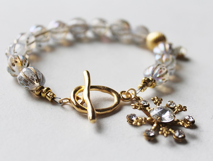 Czech Glass Bracelet with Snowflake Charm - The Frosty Bracelet