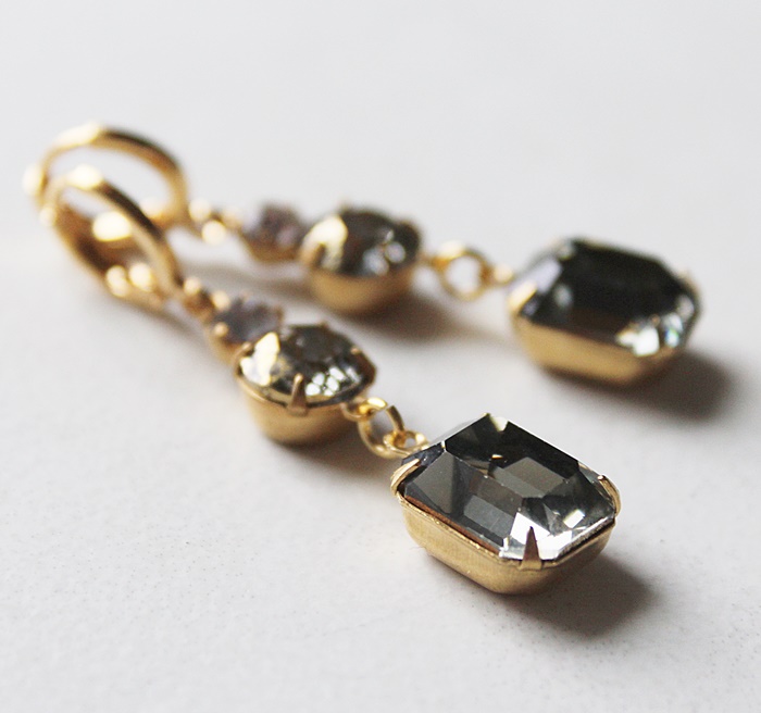 Gray Vintage Glass Cabachon Earrings - The Drake Earrings