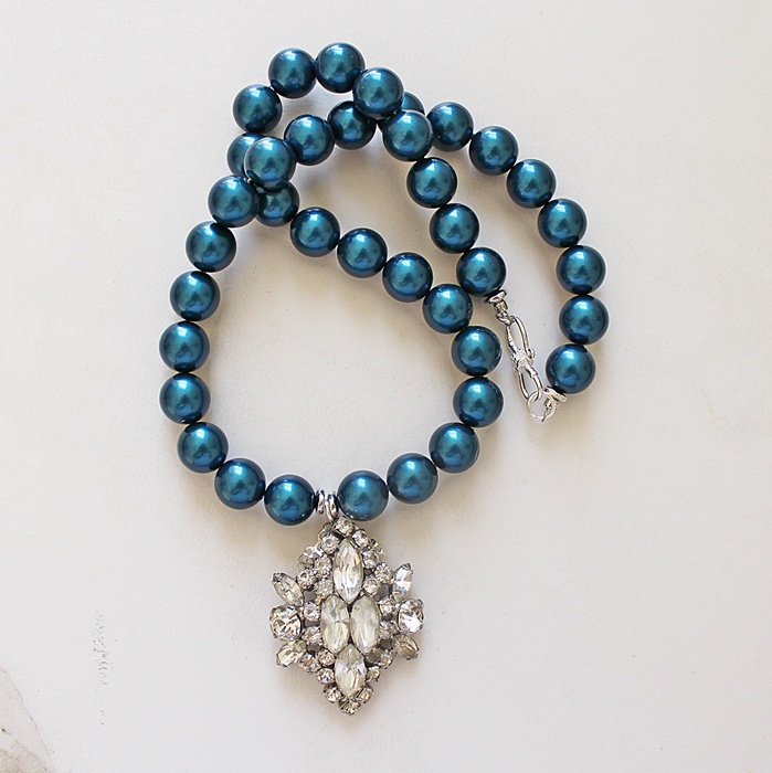 OOAK - Peacock Blue Swarovski Glass Pearls & Vintage Brooch Necklace - The Une Fete Necklace