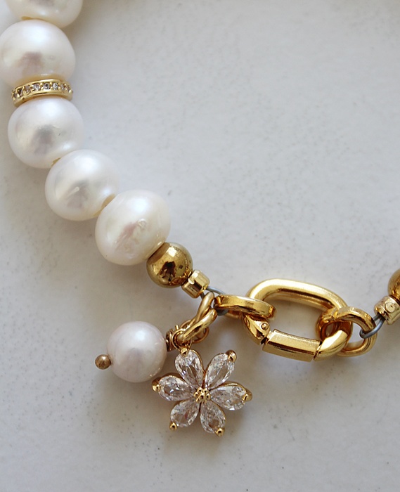 Fresh Water Pearl Bracelet - The Juliette Bracelet