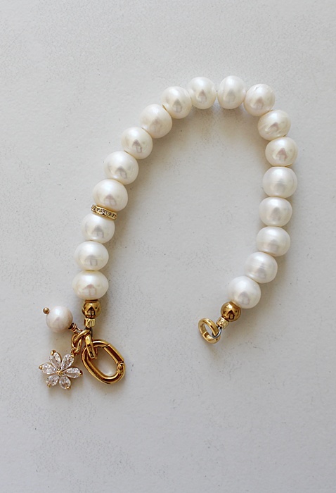 Fresh Water Pearl Bracelet - The Juliette Bracelet