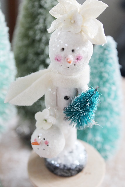 Clothespin Standing Snowman