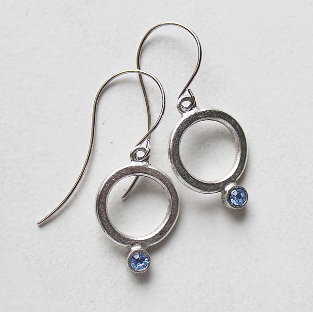 Rhinestone Studded Simple Earrings - The Zoe Earrings