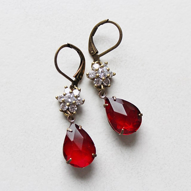 Vintage Rhinestone and Cabachon Earrings - The Ruby Earrings
