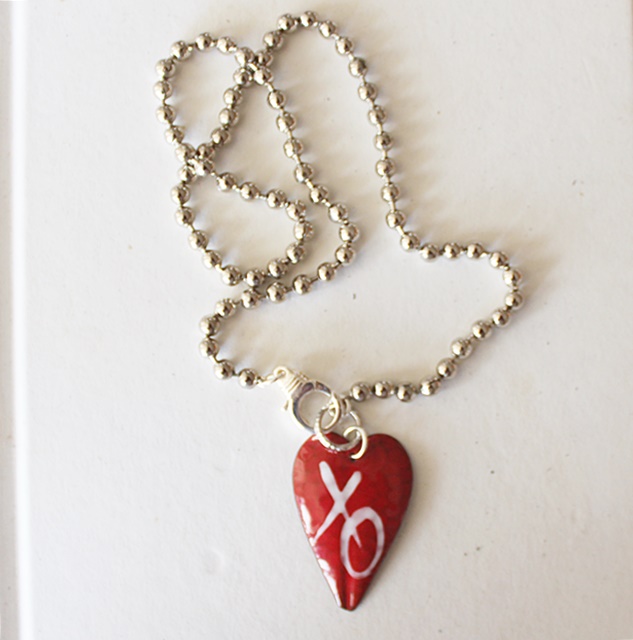 XO Handmade Enamel Heart Necklace