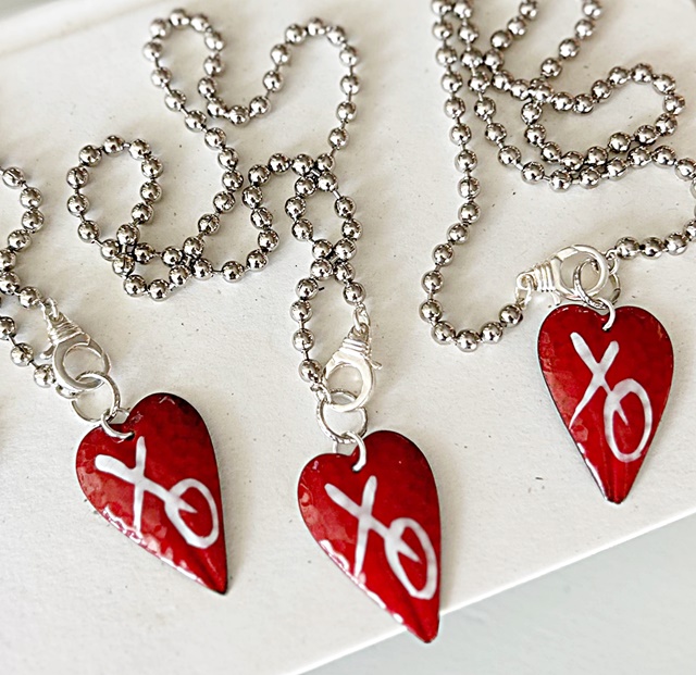 XO Handmade Enamel Heart Necklace