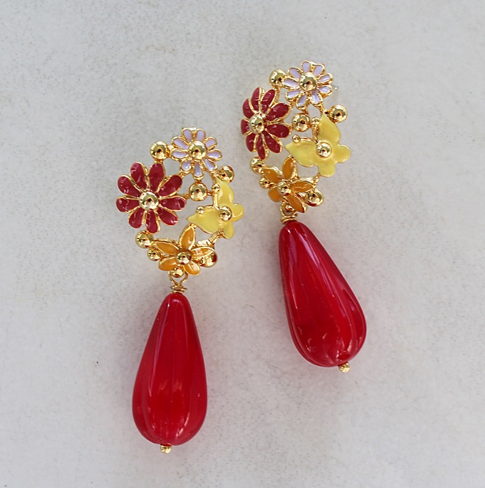 Vintage style Red Metal Flower Earrings - The Betty Ann Earrings
