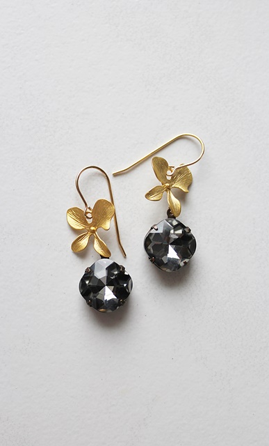 Vintage Cabachon and Gold Flower Earrings - The Hydrangea Earrings