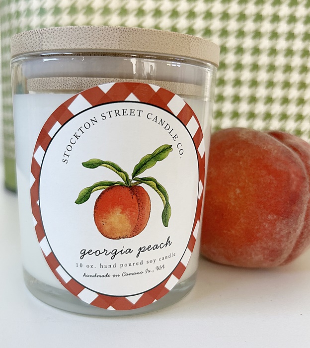 August Candle of the Month - Georgia Peach